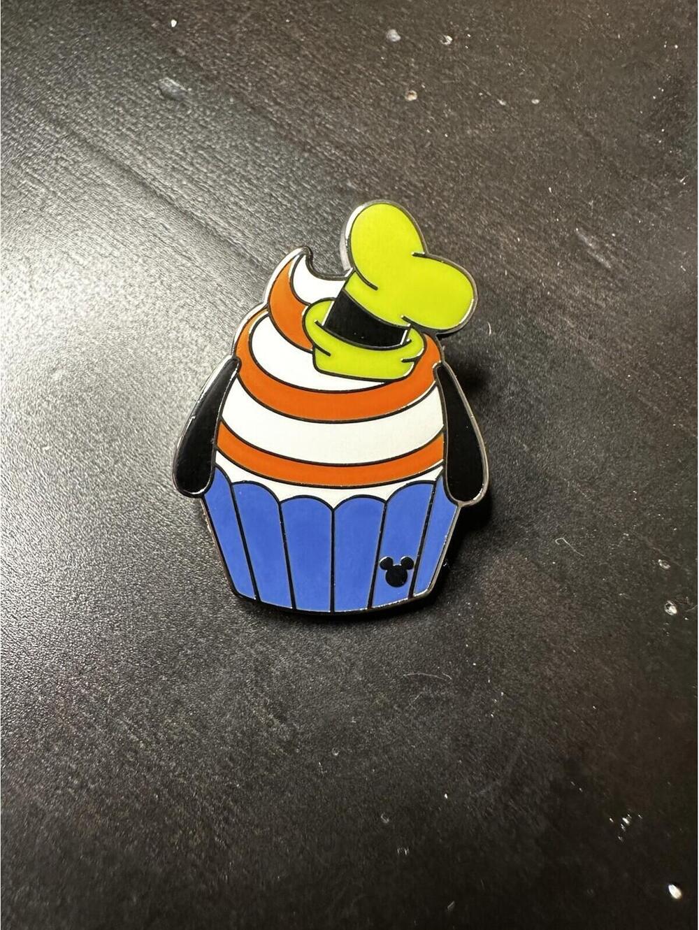 2026 Hidden Mickey Goofy Cupcake Wave A WDW Pin